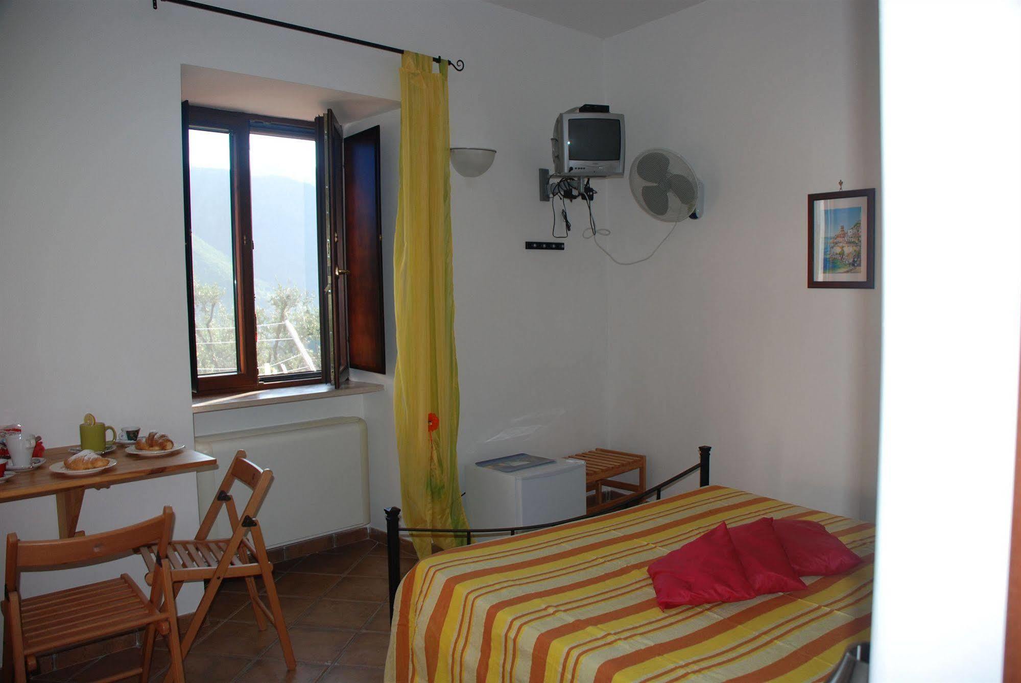 Puesta De Sol Bed & Breakfast Трамонти Екстериор снимка