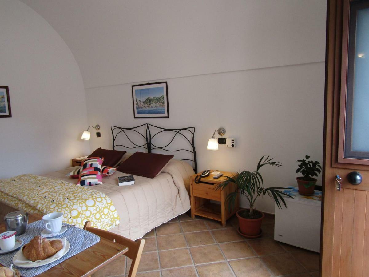 Puesta De Sol Bed & Breakfast Трамонти Екстериор снимка